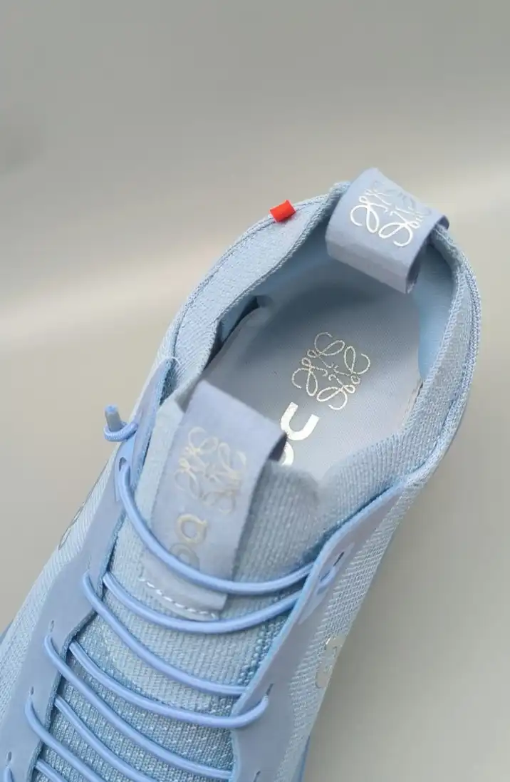 hype Loewe Sneakers