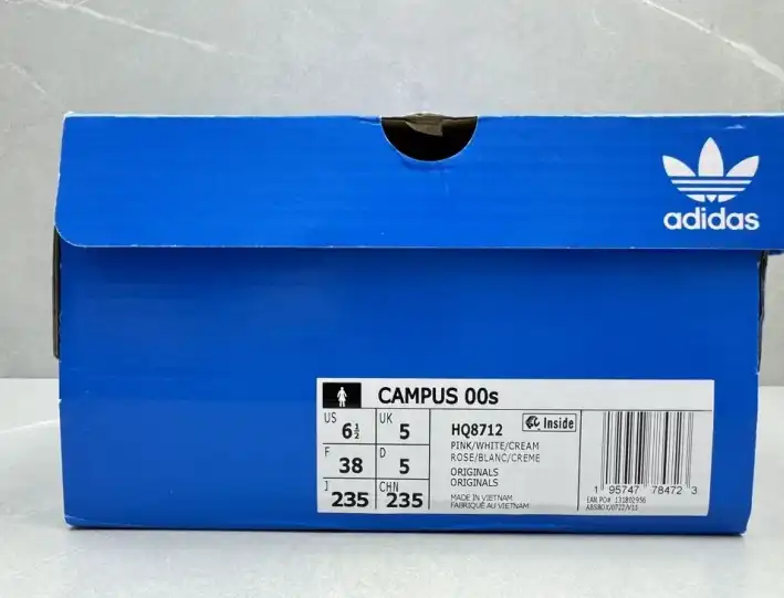 hype Adidas Sneakers