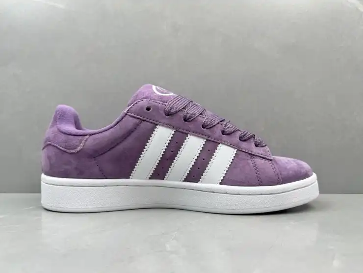 hype Adidas Sneakers