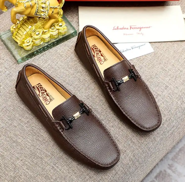 hype Ferragamo Leather Shoes