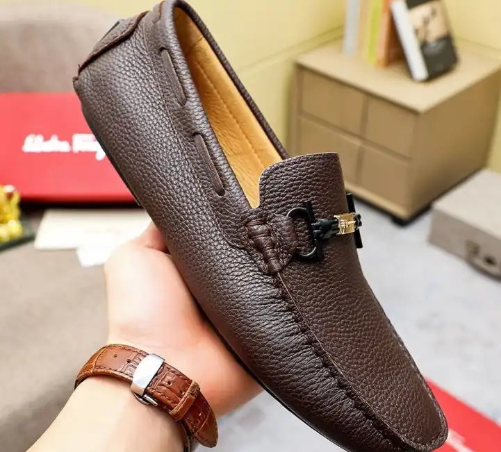 hype Ferragamo Leather Shoes