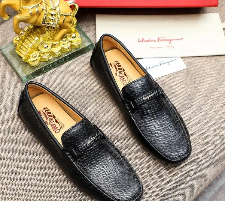 hype Ferragamo Leather Shoes