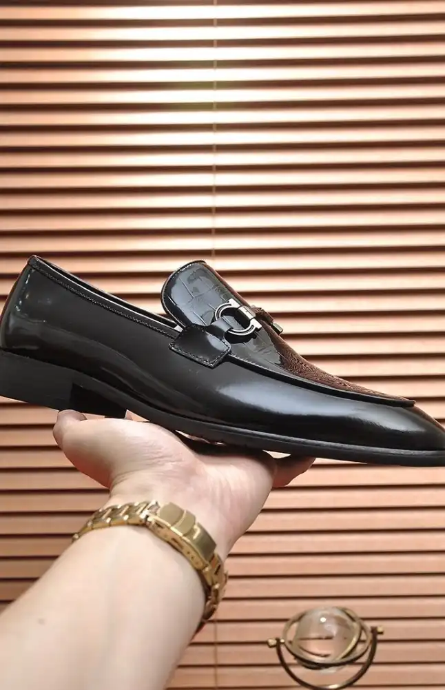 hype Ferragamo Leather Shoes