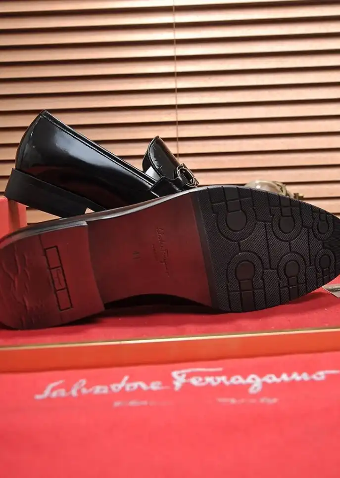 hype Ferragamo Leather Shoes