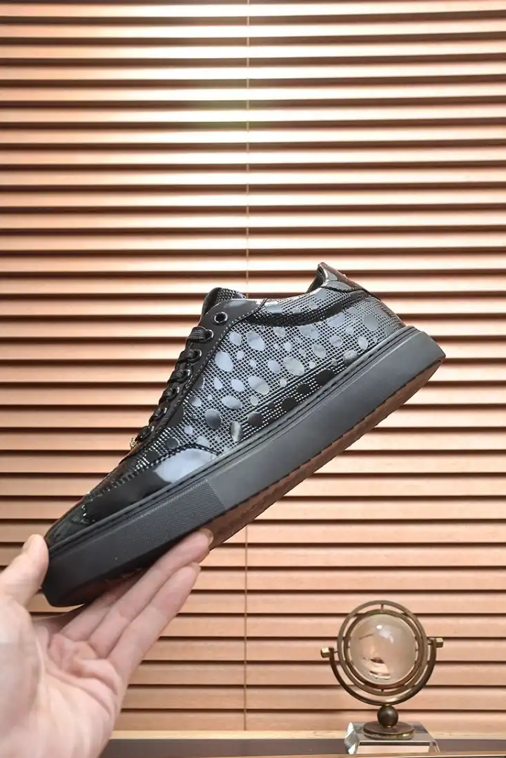 hype Givenchy Sneakers