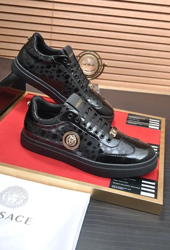 hype Givenchy Sneakers