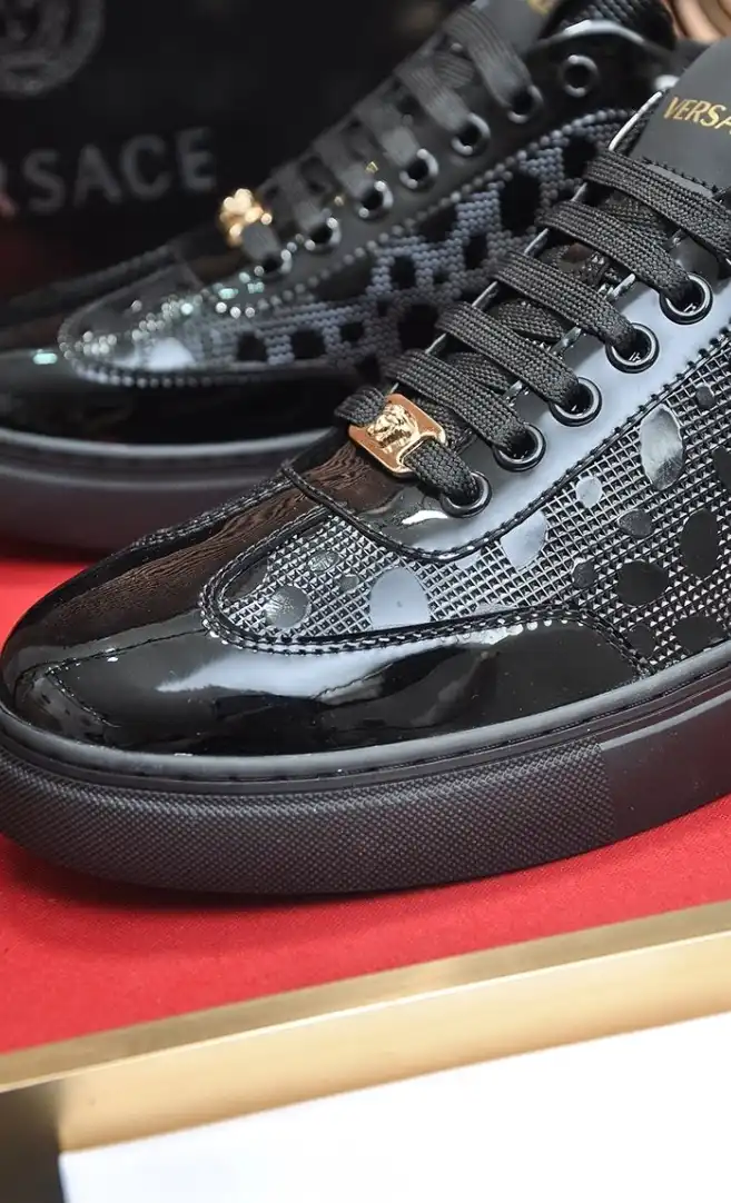 hype Givenchy Sneakers