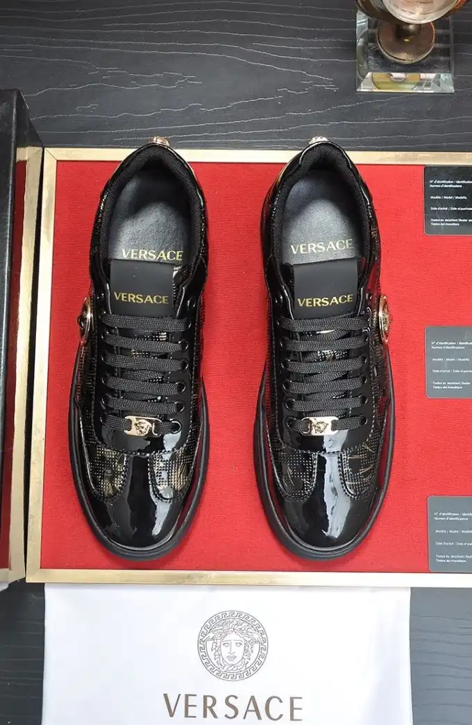 hype Givenchy Sneakers