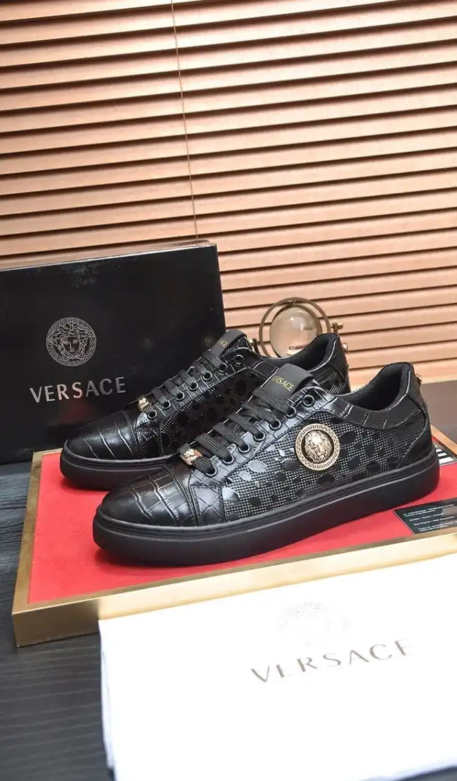 hype Givenchy Sneakers