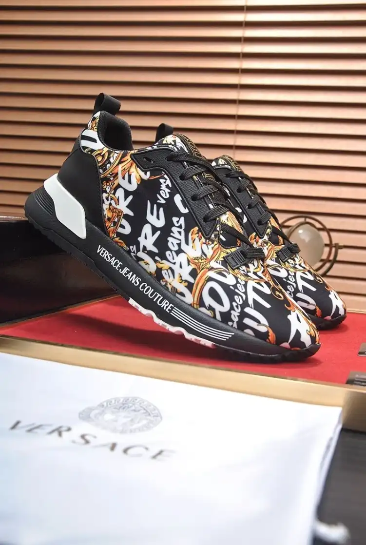 hype Givenchy Sneakers