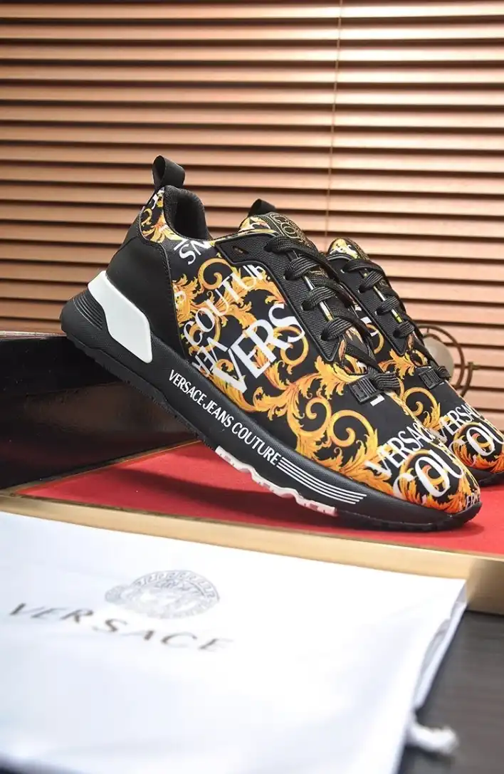 hype Givenchy Sneakers