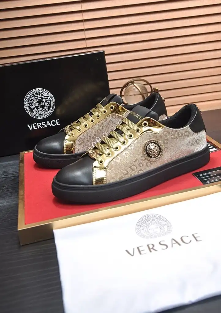 hype Givenchy Sneakers