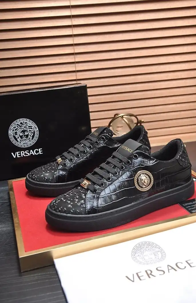 hype Givenchy Sneakers