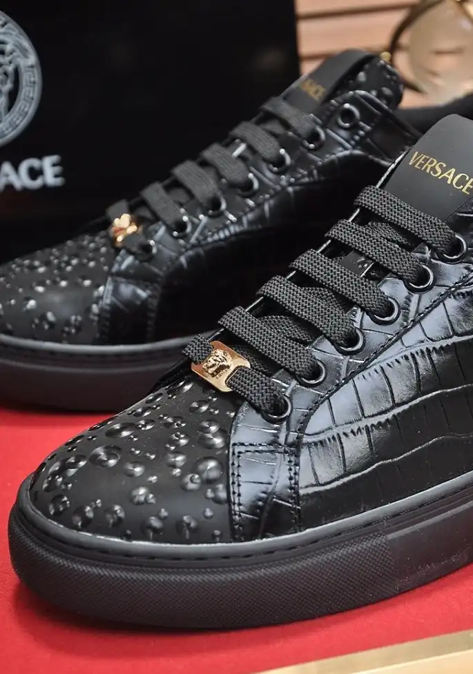 hype Givenchy Sneakers