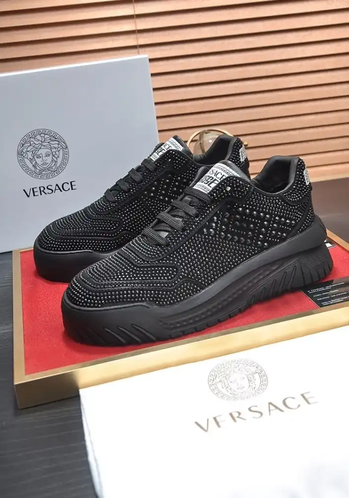 hype Givenchy Sneakers