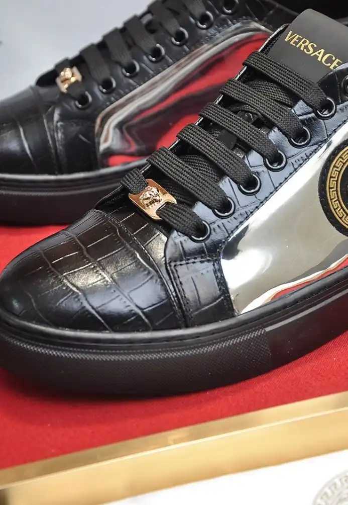 hype Givenchy Sneakers