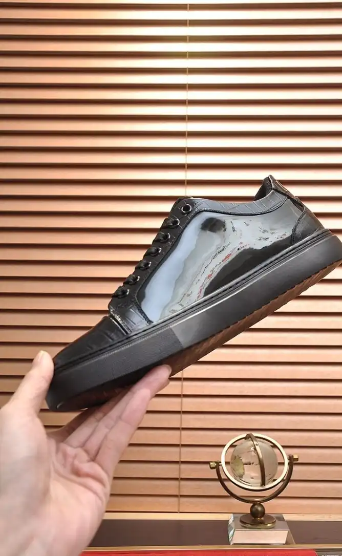 hype Givenchy Sneakers