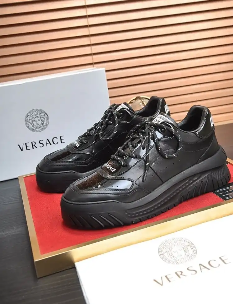 hype Givenchy Sneakers