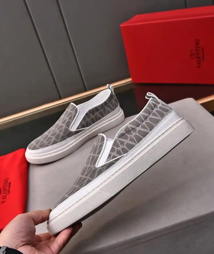 hype Valentino Casual Shoes