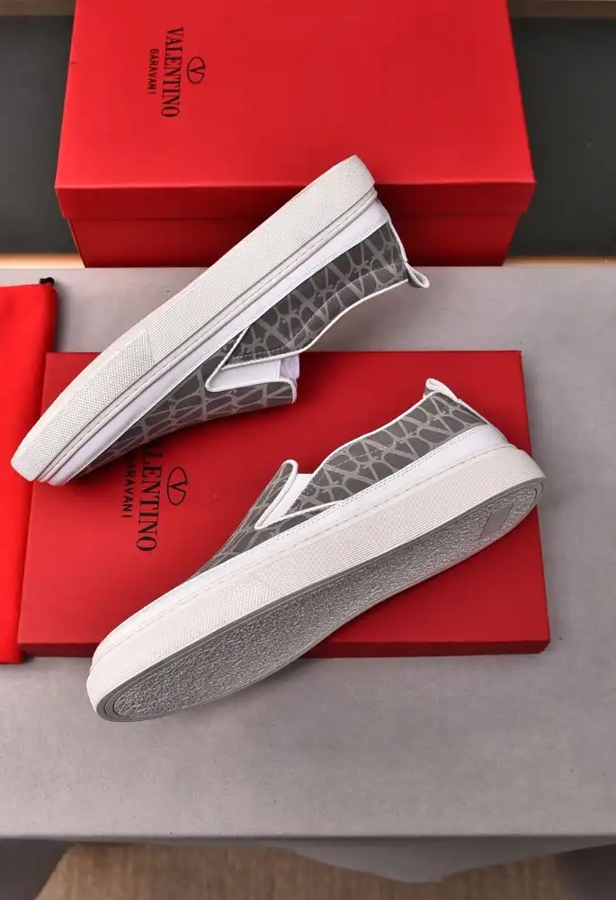 hype Valentino Casual Shoes