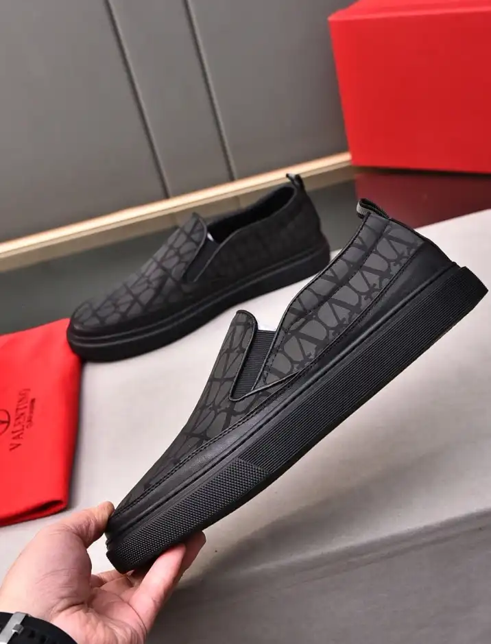 hype Valentino Casual Shoes