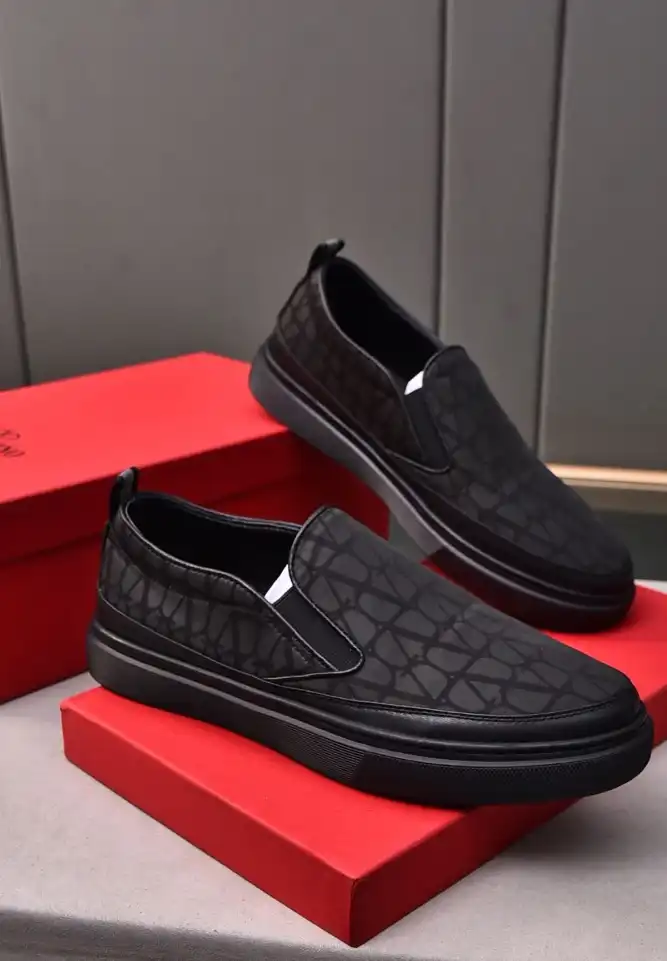 hype Valentino Casual Shoes