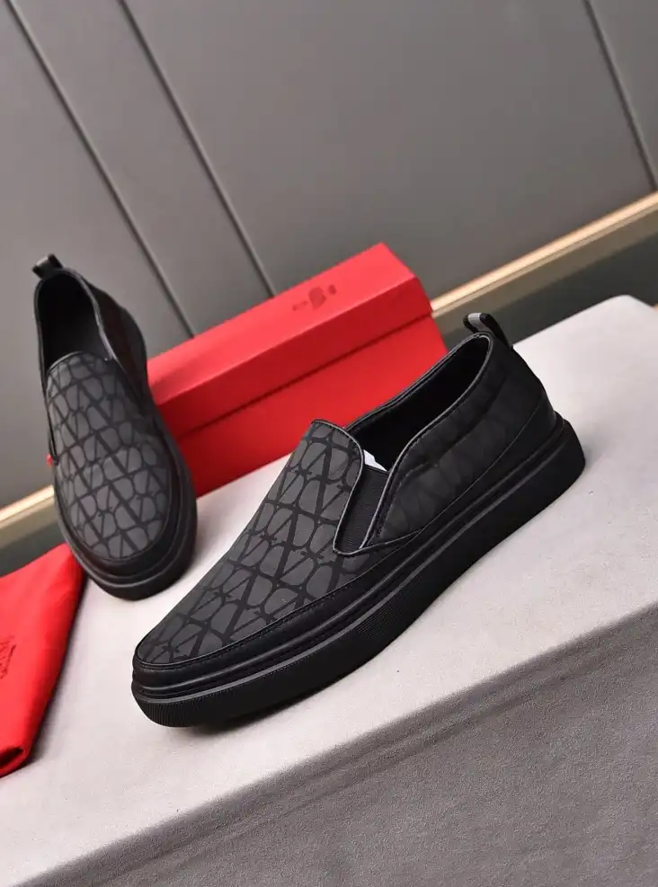 hype Valentino Casual Shoes