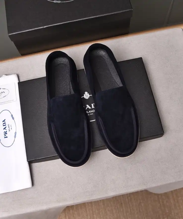 hype Prada Leather Shoes