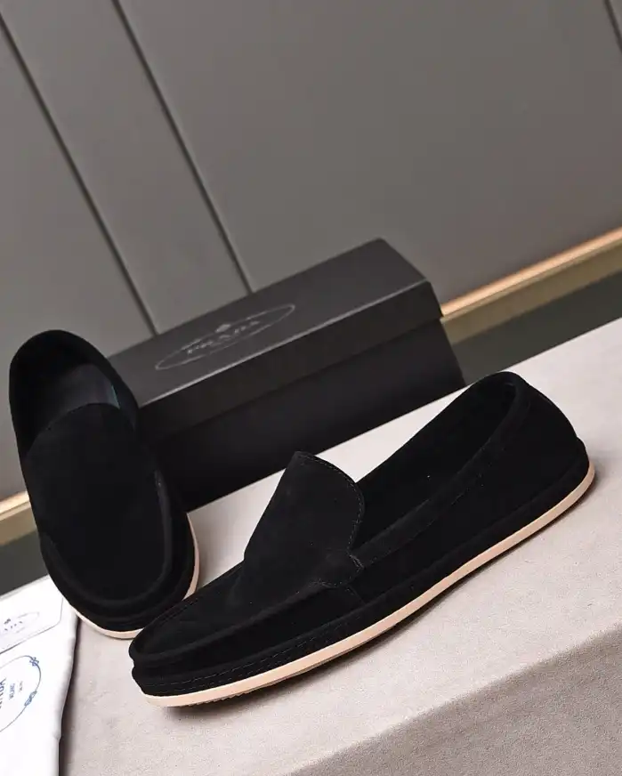 hype Prada Leather Shoes