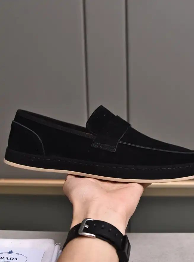 hype Prada Leather Shoes