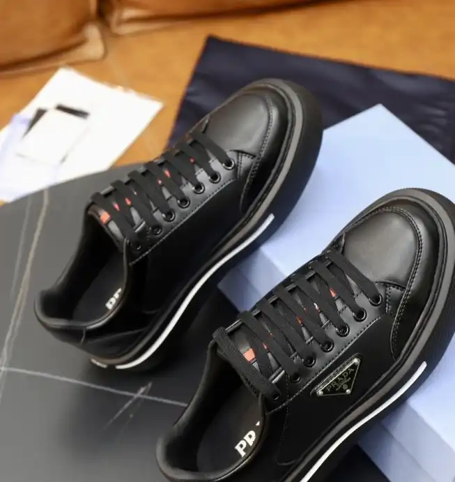 hype Prada Casual Shoes