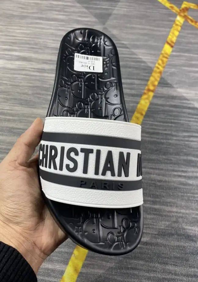 hype Christian Dior Slippers