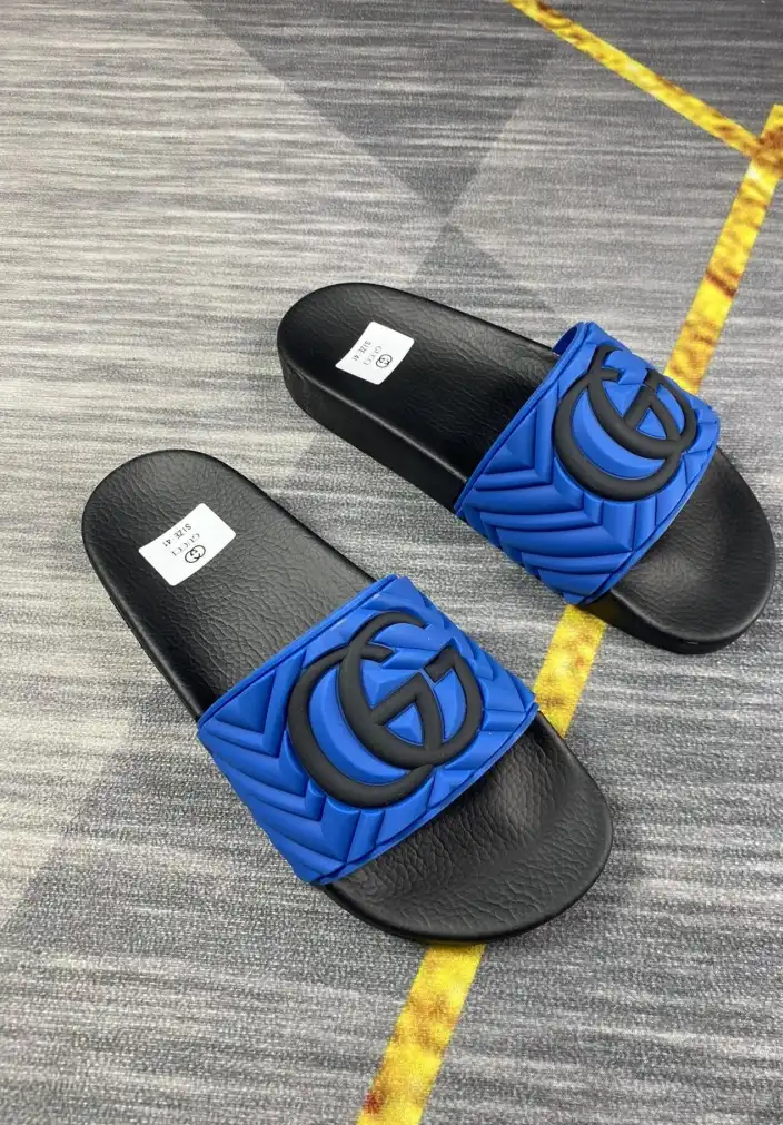 hype Gucci Slippers