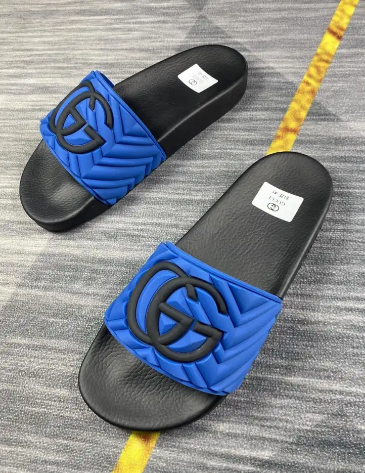 hype Gucci Slippers