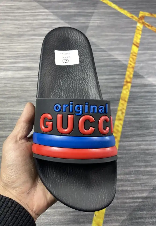 hype Gucci Slippers