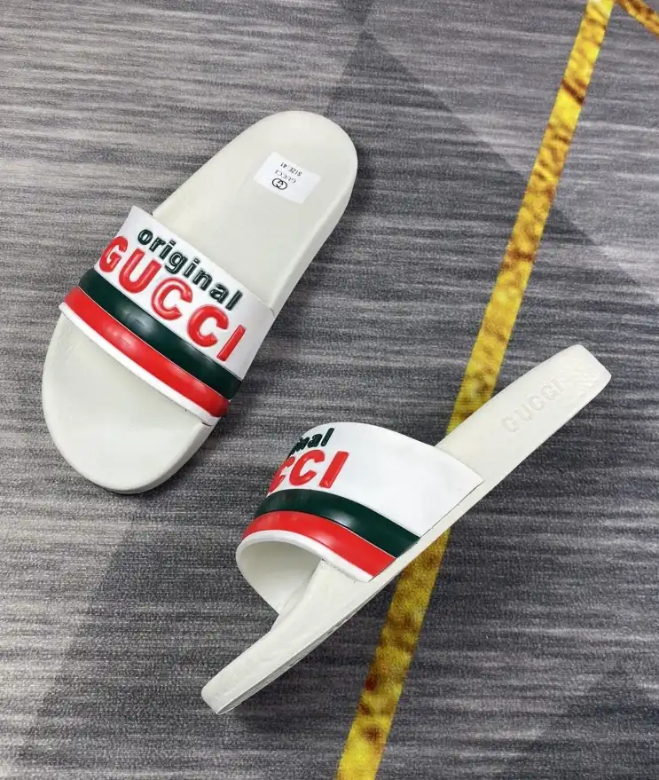 hype Gucci Slippers