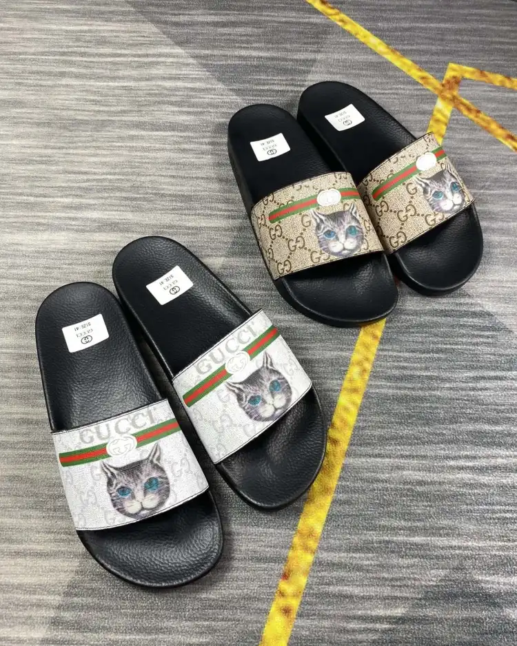 hype Gucci Slippers