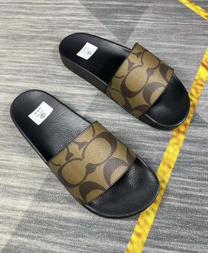 hype Gucci Slippers