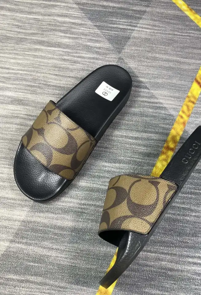 hype Gucci Slippers