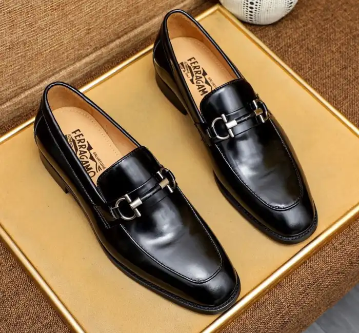 hype Ferragamo Leather Shoes