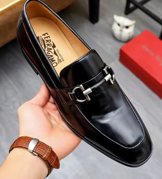 hype Ferragamo Leather Shoes