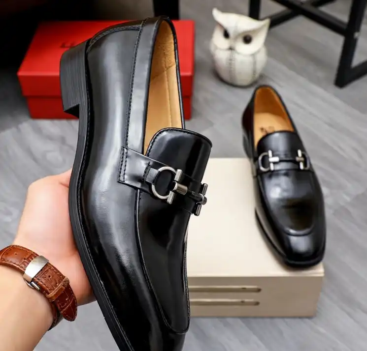 hype Ferragamo Leather Shoes