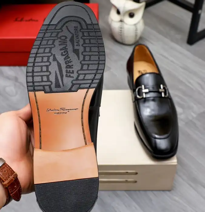 hype Ferragamo Leather Shoes