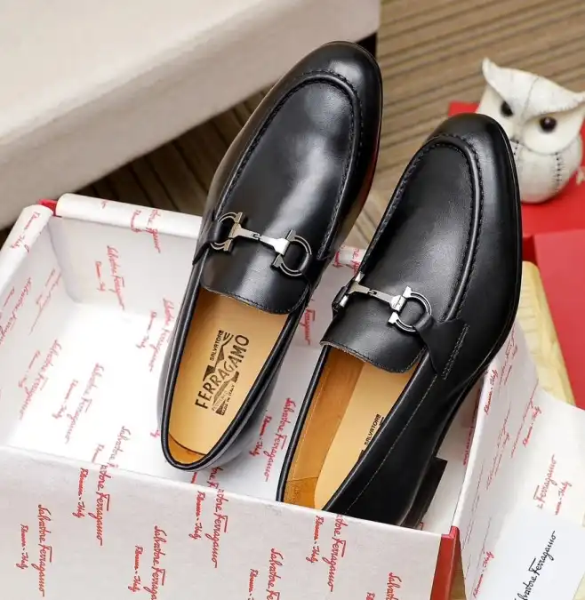 hype Ferragamo Leather Shoes