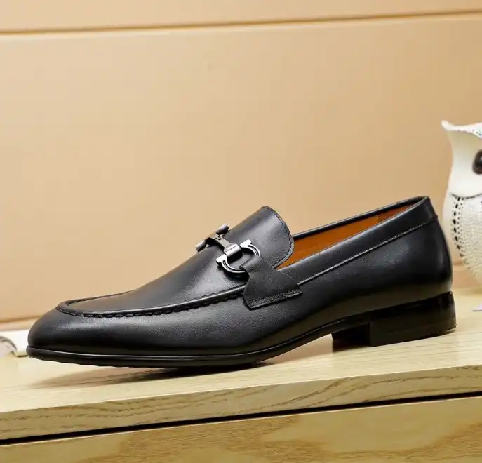 hype Ferragamo Leather Shoes