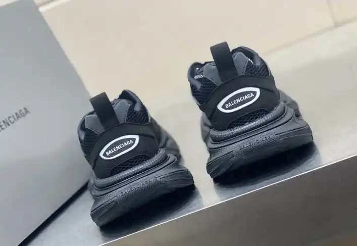 hype Balenciaga Sneakers