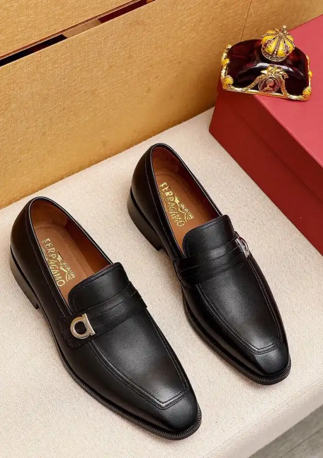 hype Ferragamo Leather Shoes