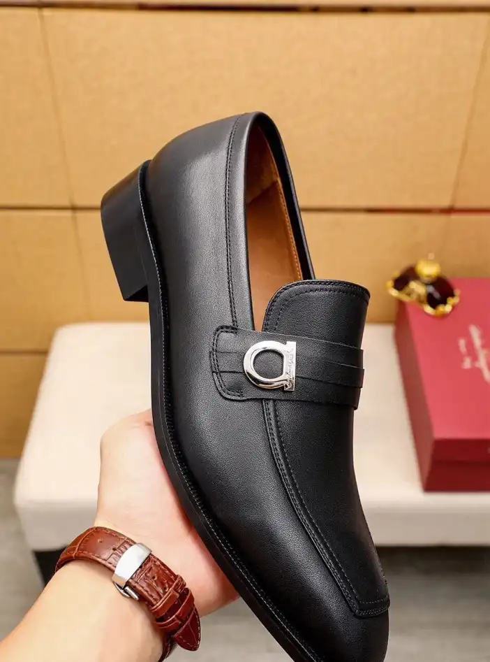 hype Ferragamo Leather Shoes