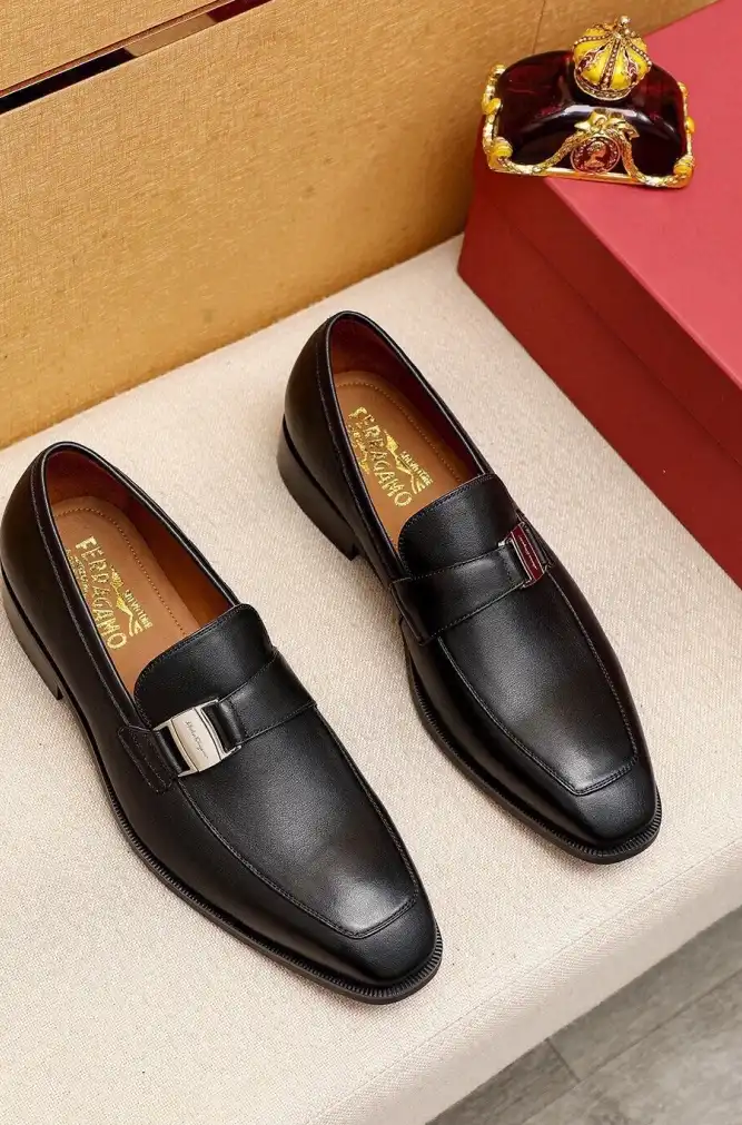 hype Ferragamo Leather Shoes