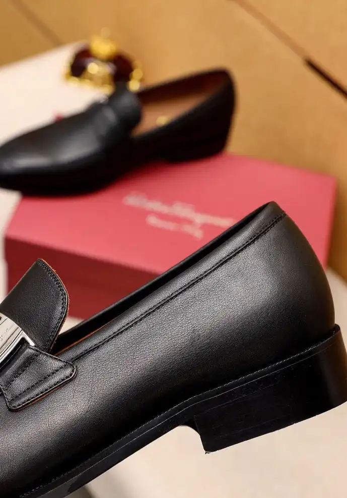 hype Ferragamo Leather Shoes